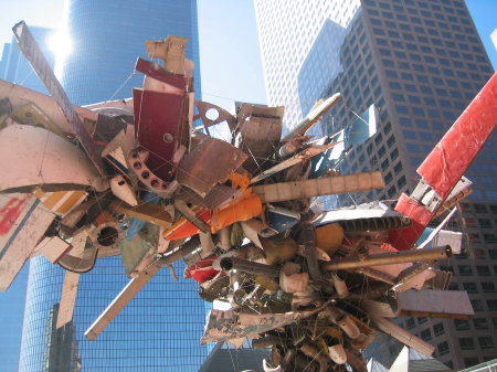 Nancy Rubins Sculpture