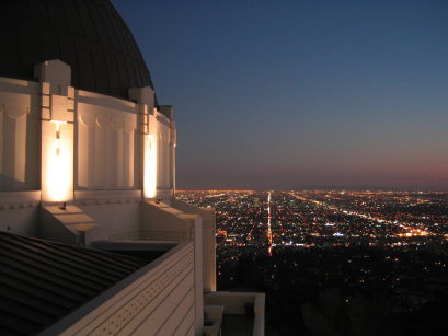 griffith observatory city view at night